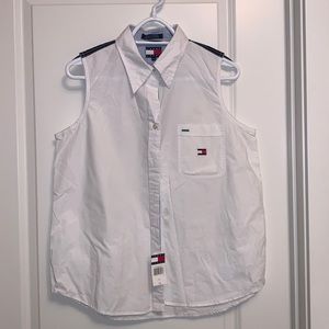 Tommy Hilfiger sleeveless top- 90’s